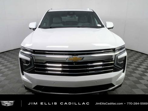 Used 2025 Chevrolet Tahoe LT AWD/4WD image 35