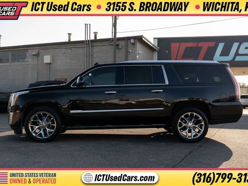 Used 2016 Cadillac Escalade ESV Premium RWD image 2