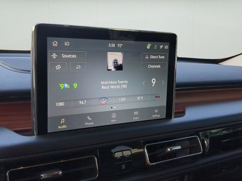 Used 2023 Lincoln Aviator Grand Touring w/ Equipment Group 301A AWD/4WD image 16