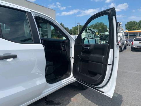 Used 2020 Chevrolet Silverado 1500 W/T w/ WT Safety Package AWD/4WD image 20