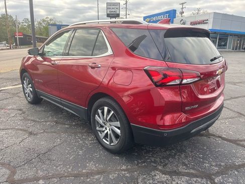 Used 2023 Chevrolet Equinox Premier image 3