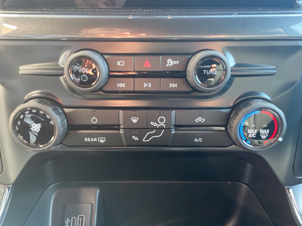 New 2026 Ford F150 STX w/ Equipment Group 200A AWD/4WD image 18