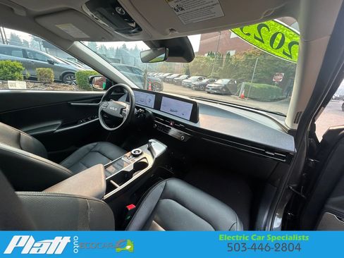 Used 2024 Kia EV6 Wind w/ Wind Technology Package AWD/4WD image 38