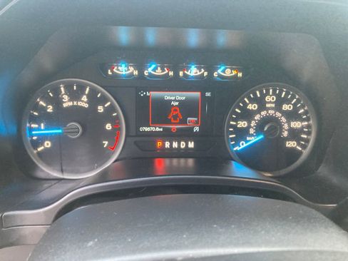 Used 2018 Ford F150 XLT w/ Equipment Group 302A Luxury image 19