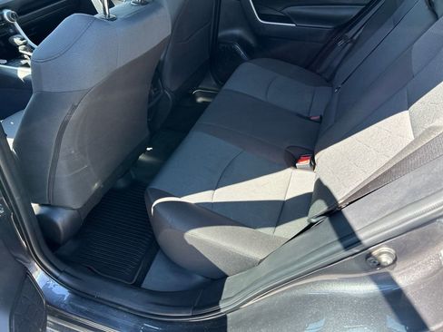 Certified 2025 Toyota RAV4 XLE AWD/4WD image 25