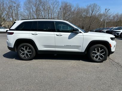 Used 2025 Jeep Grand Cherokee Limited w/ Trailer Tow Package