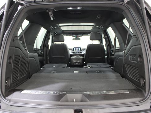 Used 2021 Chevrolet Tahoe RST w/ Luxury Package AWD/4WD image 23