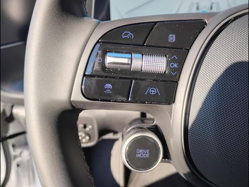 New 2025 Hyundai Ioniq 6 SEL AWD/4WD image 24