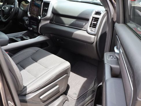 Used 2025 RAM 1500 Big Horn AWD/4WD image 49