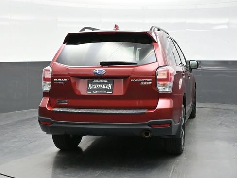 Used 2017 Subaru Forester 2.5i Premium w/ All-Weather Package AWD/4WD image 6