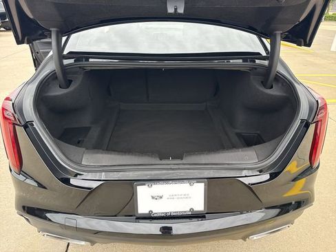 Used 2020 Cadillac CT4 Luxury w/ Sun And Sound Package RWD image 17