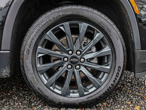 Used 2024 Chevrolet Traverse RS w/ LPO, Floor Liner Package image 25