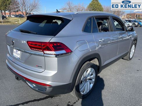 Used 2021 Volkswagen Atlas Cross Sport SE w/ Panoramic Sunroof Package image 25
