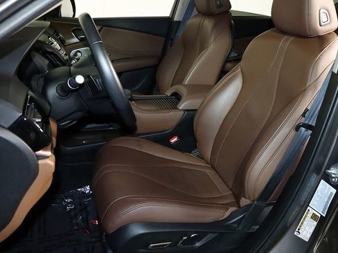 Used 2023 Acura RDX w/ Technology Package image 4