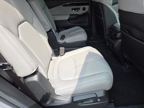Used 2024 Honda Pilot EX-L image 29