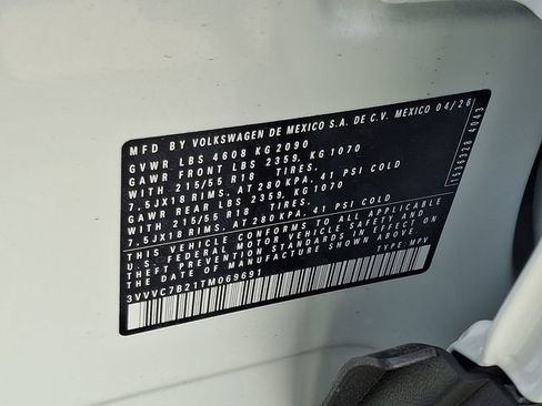 New 2026 Volkswagen Taos SE AWD/4WD image 11