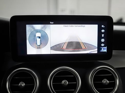 Certified 2021 Mercedes-Benz GLC 300 image 19