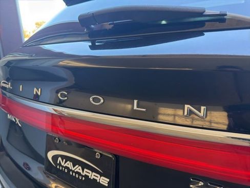 Used 2016 Lincoln MKX Reserve w/ Technology Package image 31