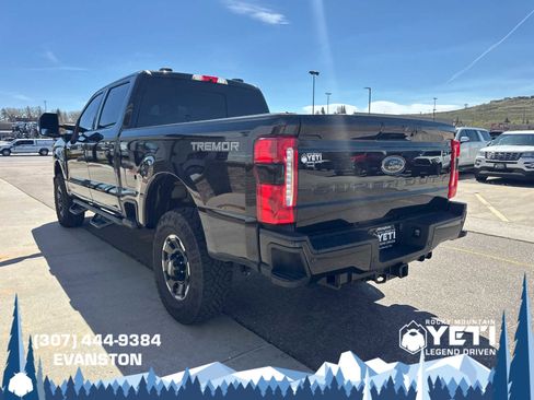 Used 2024 Ford F250 Lariat w/ Lariat Ultimate Package AWD/4WD image 5
