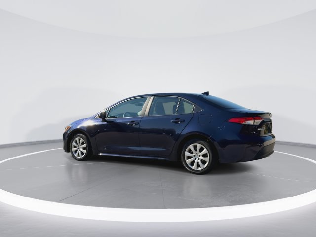 Used 2024 Toyota Corolla LE FWD image 6