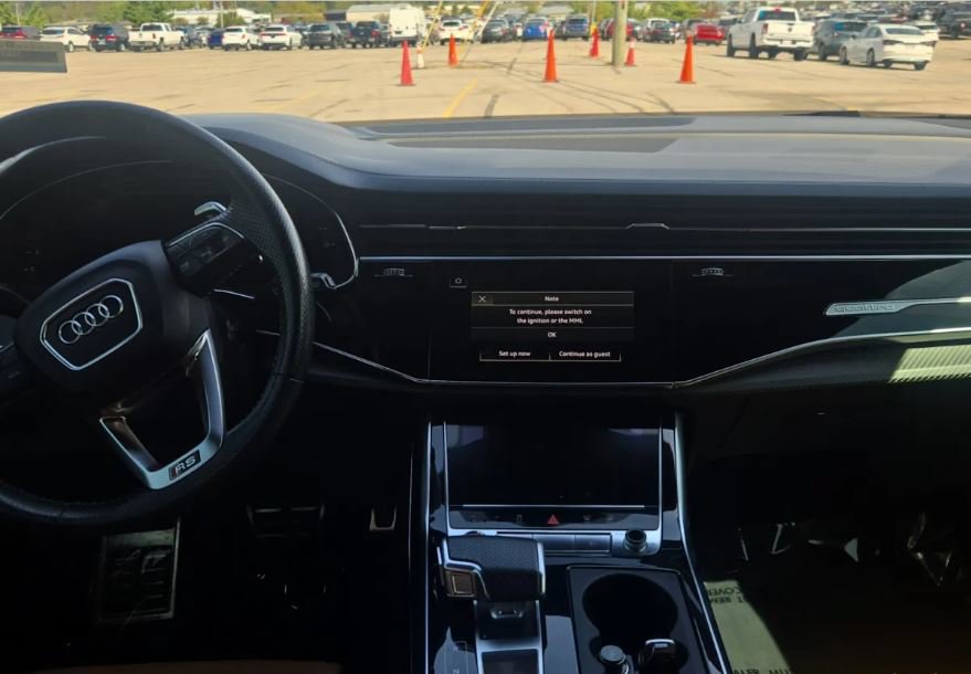Used 2021 Audi RS Q8 w/ Luxury Package AWD/4WD image 9