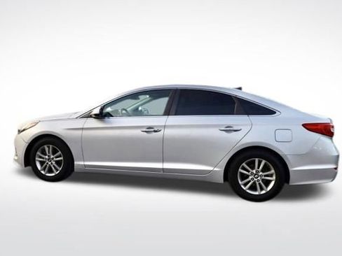 Used 2015 Hyundai Sonata ECO w/ Option Group 08 image 9