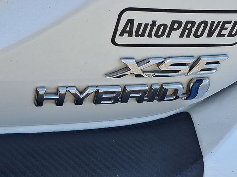 Used 2022 Toyota Camry XSE FWD image 31