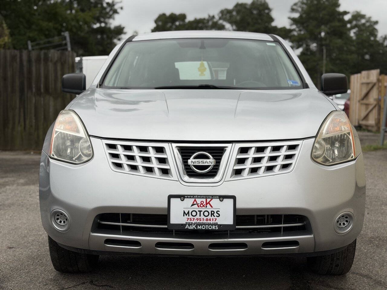 Used 2010 Nissan Rogue S AWD/4WD image 3