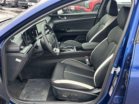 New 2026 Kia K5 GT-Line image 9