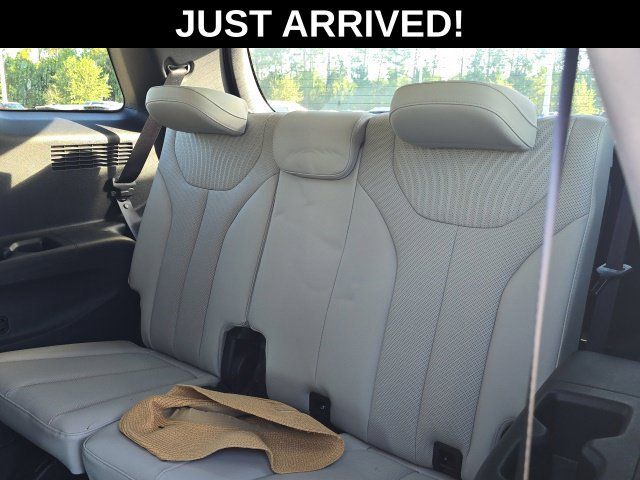 Used 2024 Hyundai Palisade Calligraphy FWD image 9