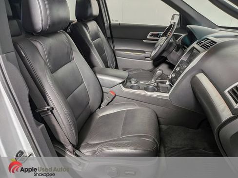 Used 2011 Ford Explorer XLT w/ 202A Rapid Spec Order Code AWD/4WD image 49