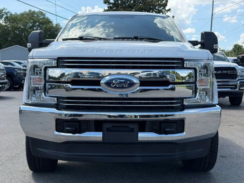 Used 2018 Ford F250 XL w/ Power Equipment Group AWD/4WD image 10