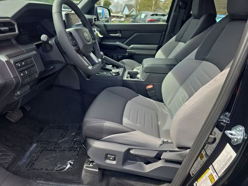 New 2026 Toyota Tacoma TRD Off-Road AWD/4WD image 14