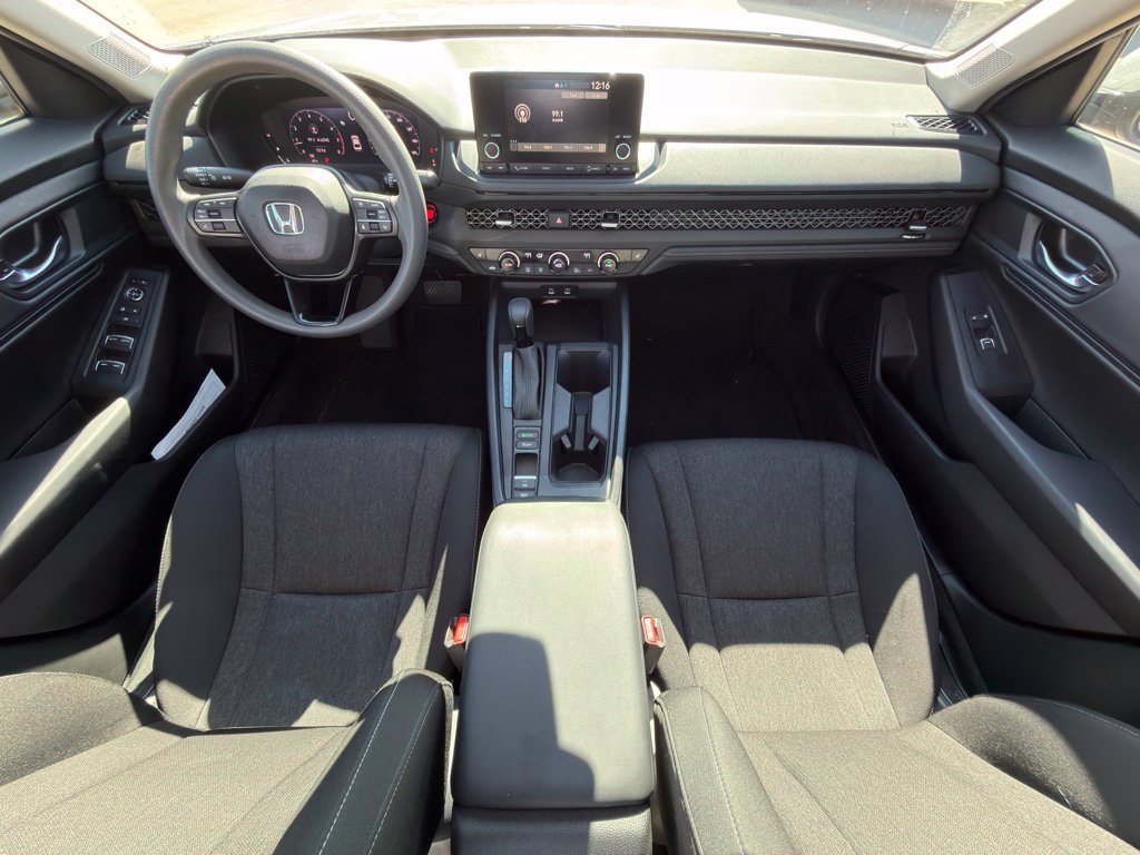 Used 2024 Honda Accord EX image 9
