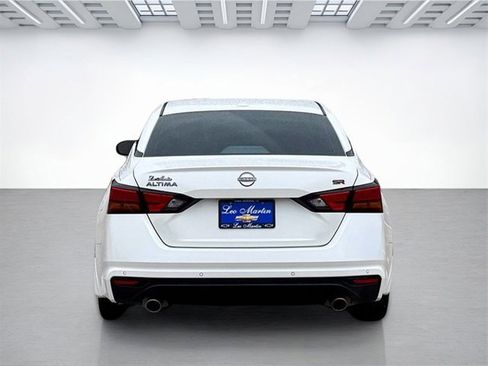 Used 2024 Nissan Altima 2.5 SR image 6