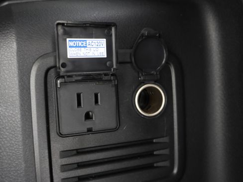 Used 2023 Toyota 4Runner TRD Off-Road Premium w/ Off Road Premium Plus Package image 28