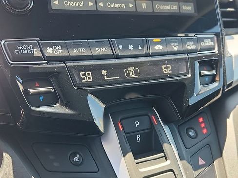 Used 2023 Honda Odyssey EX image 15