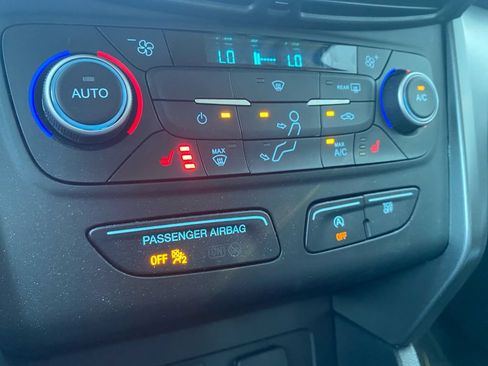 Used 2019 Ford Escape SE AWD/4WD image 21