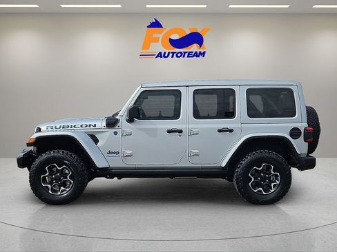 Used 2023 Jeep Wrangler Unlimited Rubicon 4xe w/ Cold Weather Group AWD/4WD image 2