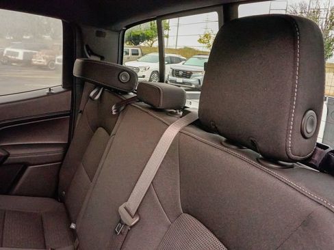 Used 2025 GMC Canyon Elevation image 12