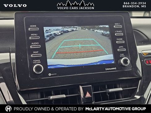 Used 2024 Toyota Camry SE image 10