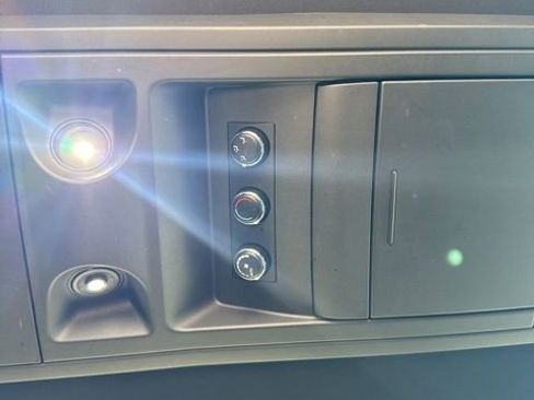 Used 2019 Dodge Grand Caravan GT image 25