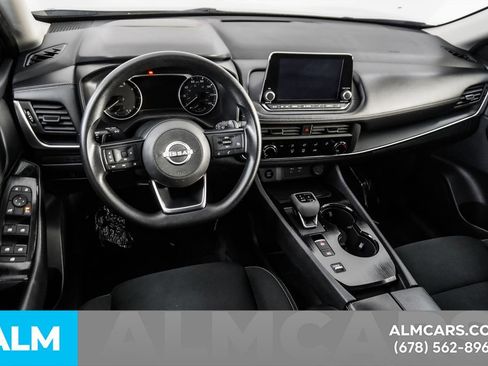 Used 2024 Nissan Rogue S image 23