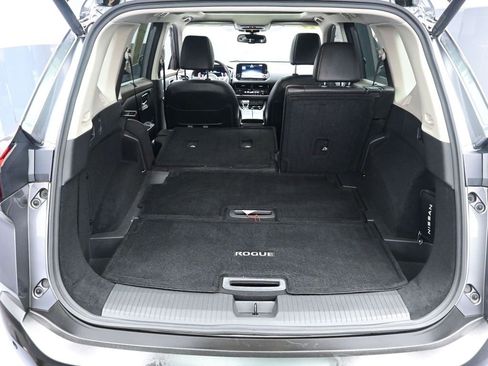 Used 2023 Nissan Rogue Platinum w/ Platinum Premium Package image 23