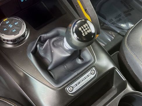 Used 2021 Ford Bronco Badlands AWD/4WD image 17