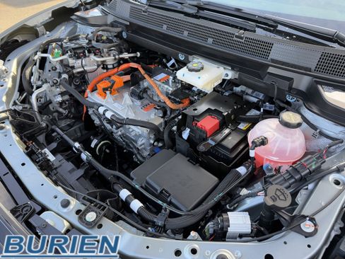 New 2026 Chevrolet Equinox EV LT image 40