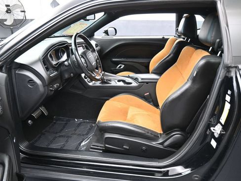 Used 2021 Dodge Challenger GT w/ Plus Package RWD image 10