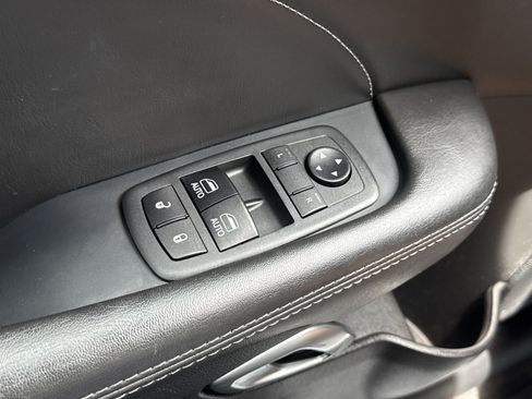Used 2019 Dodge Challenger SXT w/ Plus Package RWD image 16
