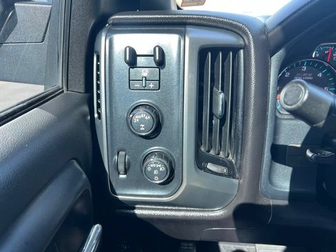 Used 2019 Chevrolet Silverado 1500 LT w/ All Star Edition AWD/4WD image 41
