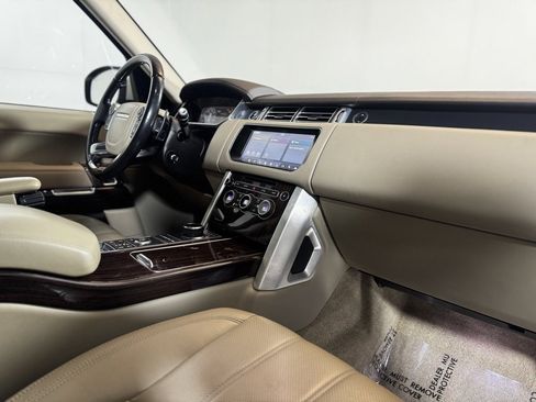 Used 2017 Land Rover Range Rover Supercharged image 9